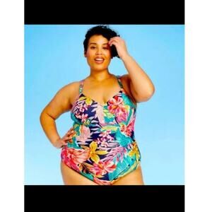 Kona Sol One-Piece Floral Swimsuit Size: 22W